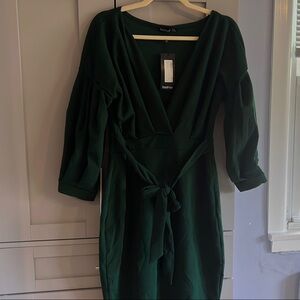 Boohoo Deep Green V-Neck Dress